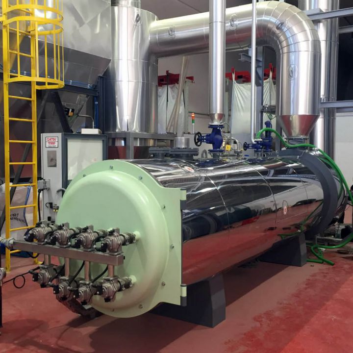 Cogeneration steam boiler 1300 kg/h. By hospital waste incinerator exhaust gases
