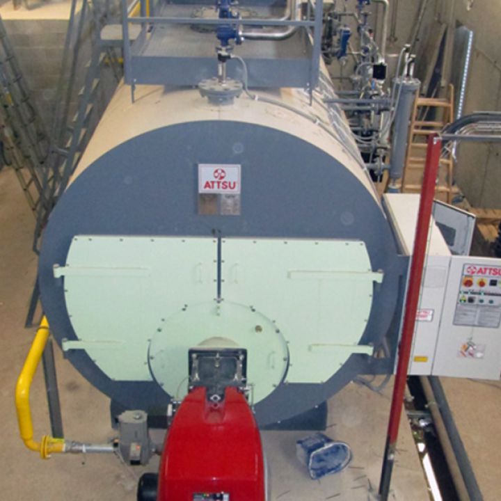 Caldera ATTSU modelo HH-6000 instalada en indústria secado de algas
